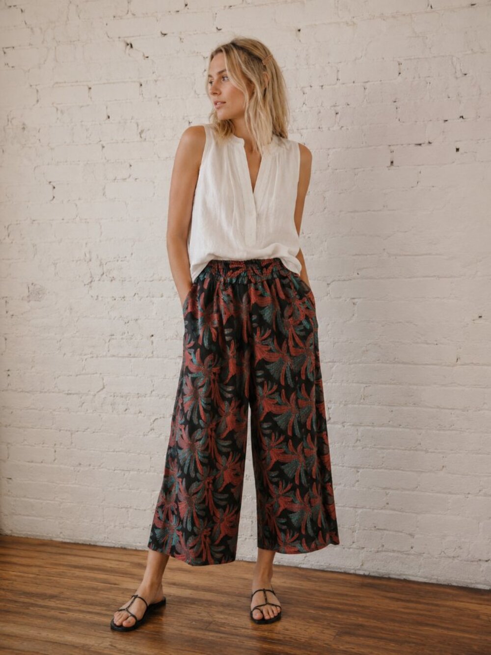 NIKKI CHASIN Palm Leaf Jacquard Cropped Wide Leg Pants